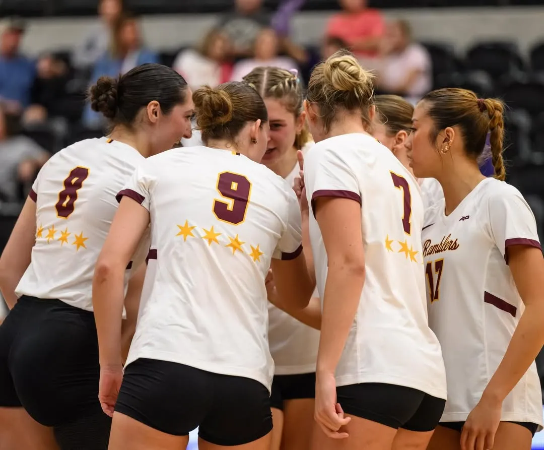 Kate Maley with her Loyola Chicago teammates